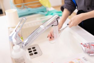 新居でキッチンマットを使いますか？ アイキャッチ画像