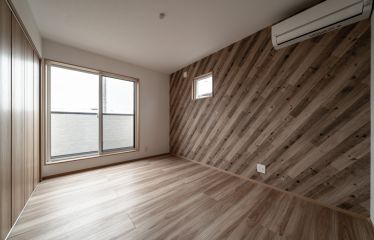 落ち着いた雰囲気でゆっくりできる洋室